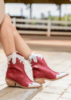 KAINE - RED & SILVER -Mia KAINERED