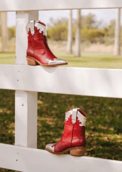 KAINE - RED & SILVER -Mia KAINERED2