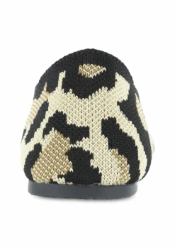 KERRI - WHITE LEOPARD -Mia KERRI QI00011 LEOPARD 3 f7a1ce7d 5cf4 4b3a b664 444ea97feaf6