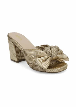 Mia 15 MECHELLE - PLATINUM