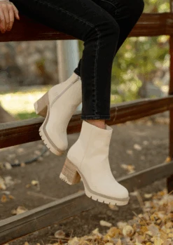 NATHAN - BEIGE -Mia Untitleddesign 4